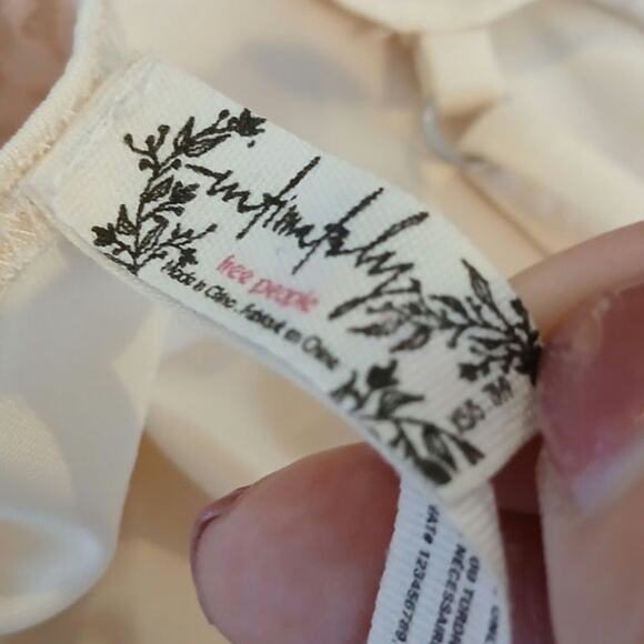 Intimately free people lace crop cami‎ tank adjustable straps XS/S - Picture 6 of 8